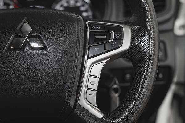 2021 Mitsubishi Triton GLX ADAS MR 4X4