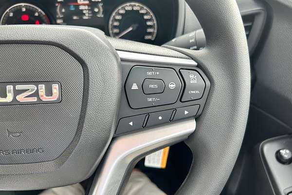 2024 Isuzu D-MAX SX High Ride Rear Wheel Drive