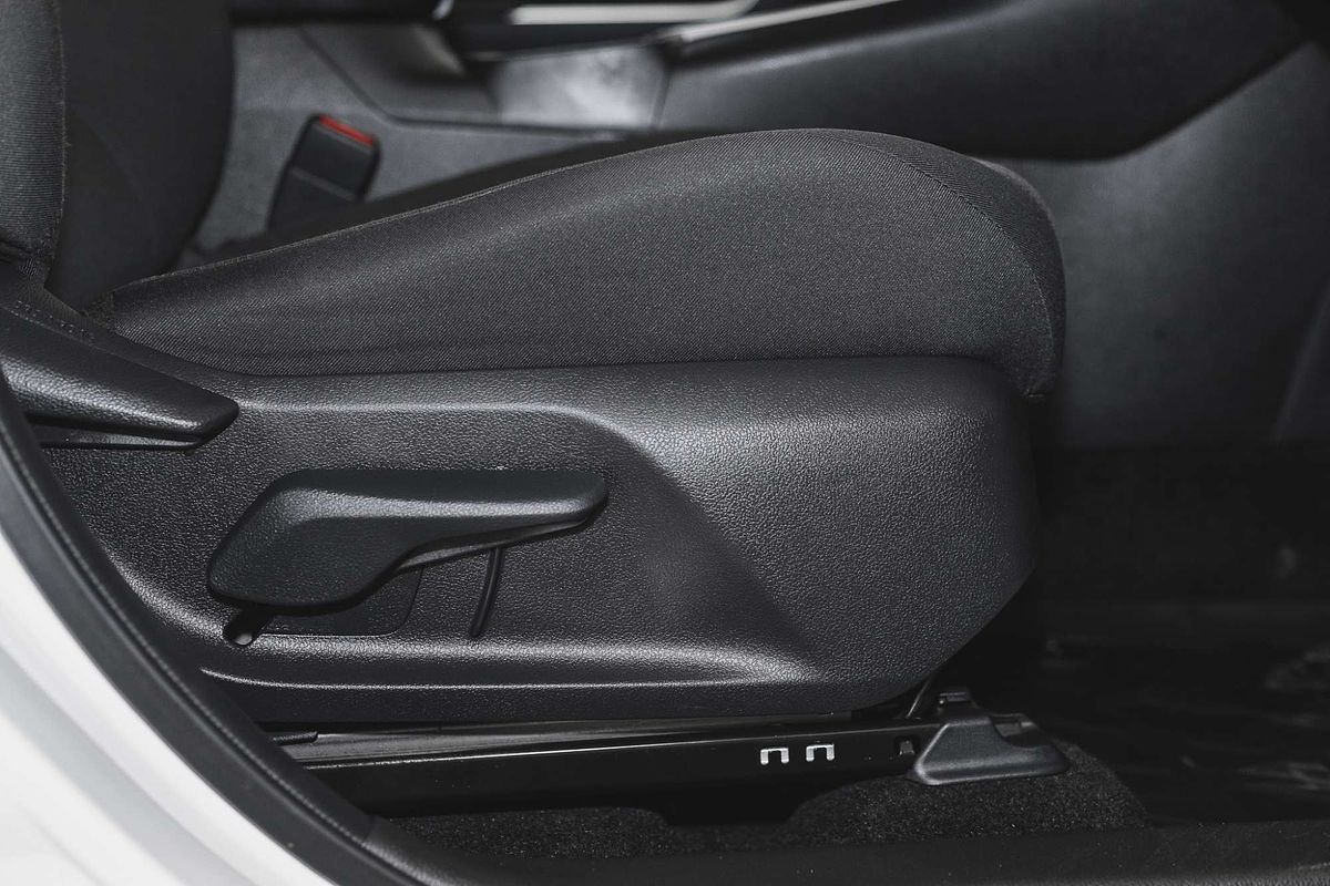 2021 Toyota RAV4 GXL AXAH52R