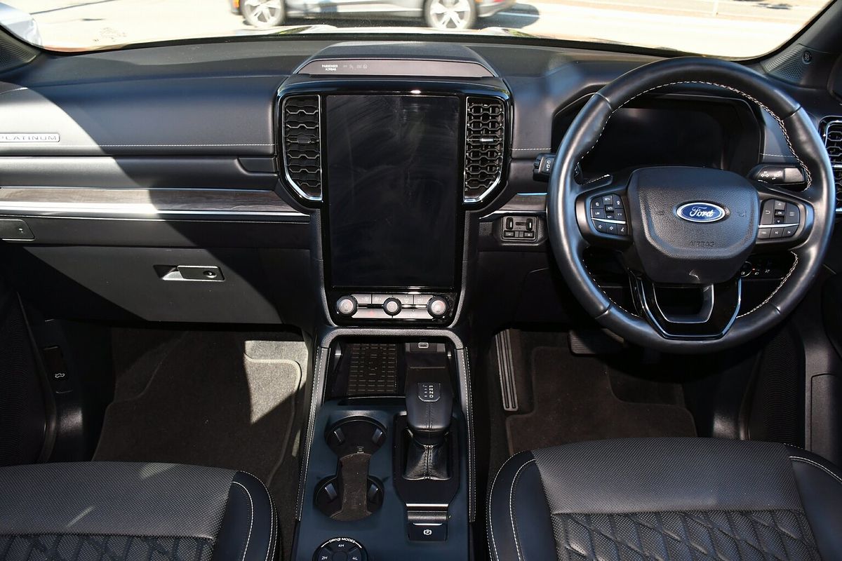 2023 Ford Everest Platinum