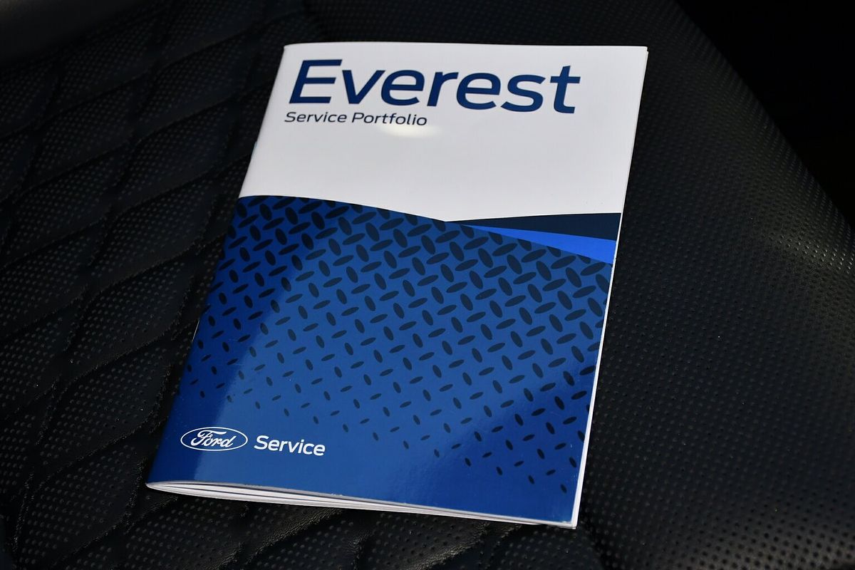 2023 Ford Everest Platinum