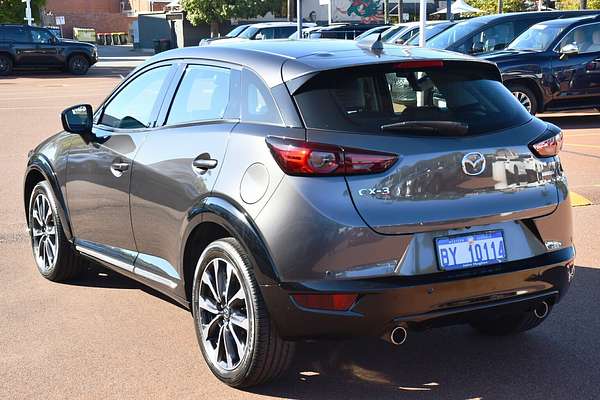 2022 Mazda CX-3 Akari DK