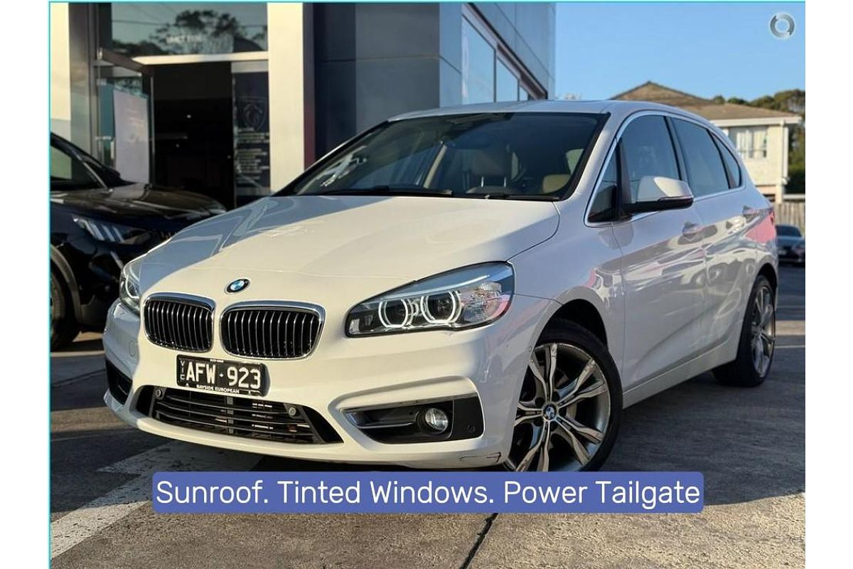 2015 BMW 2 Series 220i Luxury Line F45