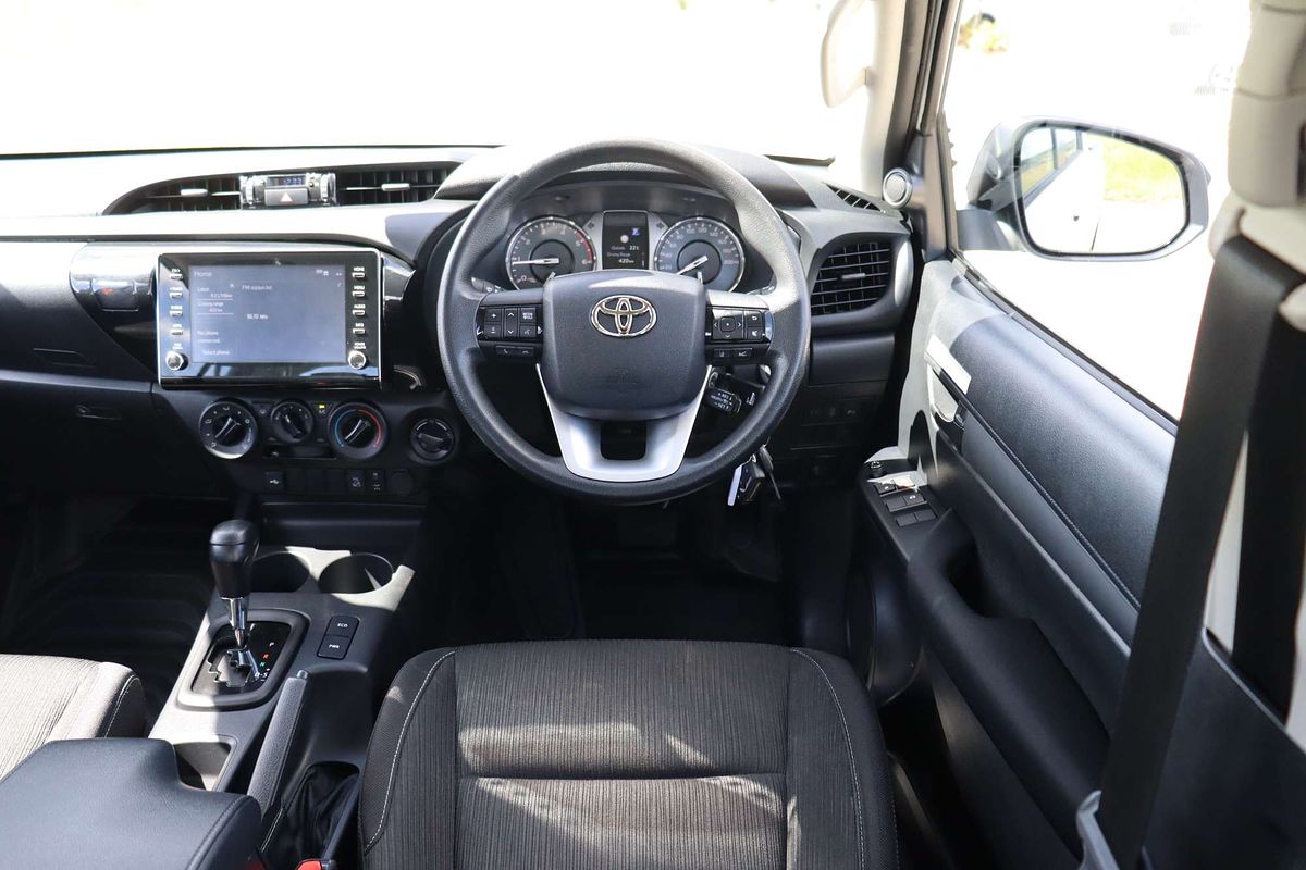 2024 Toyota Hilux SR GUN126R 4X4