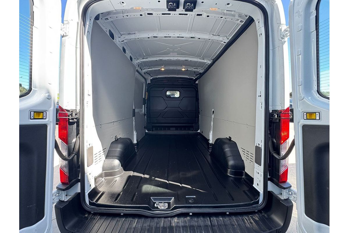 2024 Ford Transit 350L VO LWB