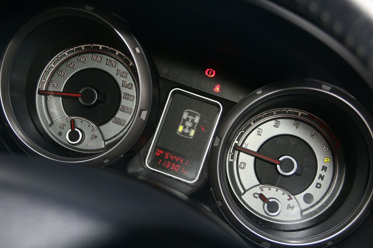 2013 Mitsubishi Pajero