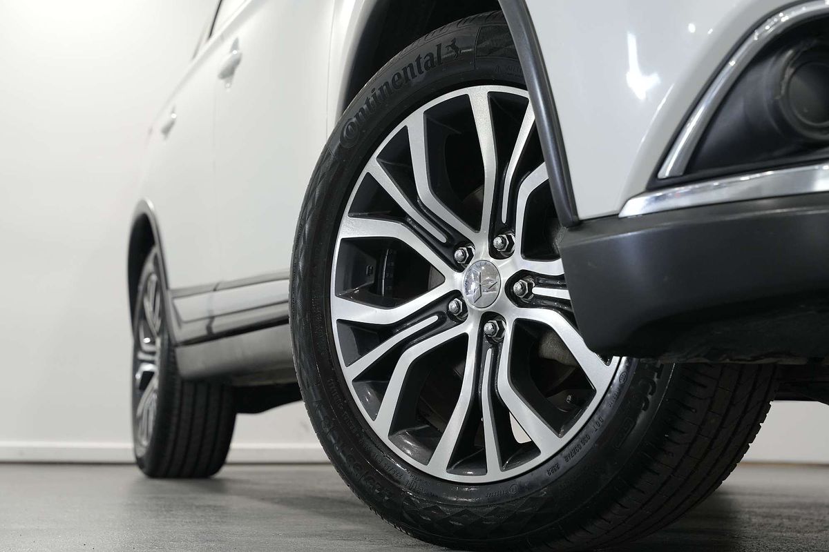 2018 Mitsubishi Outlander ES ADAS ZL