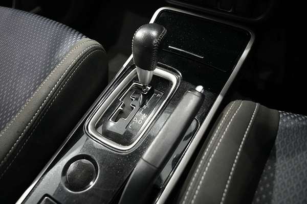 2018 Mitsubishi Outlander ES ADAS ZL