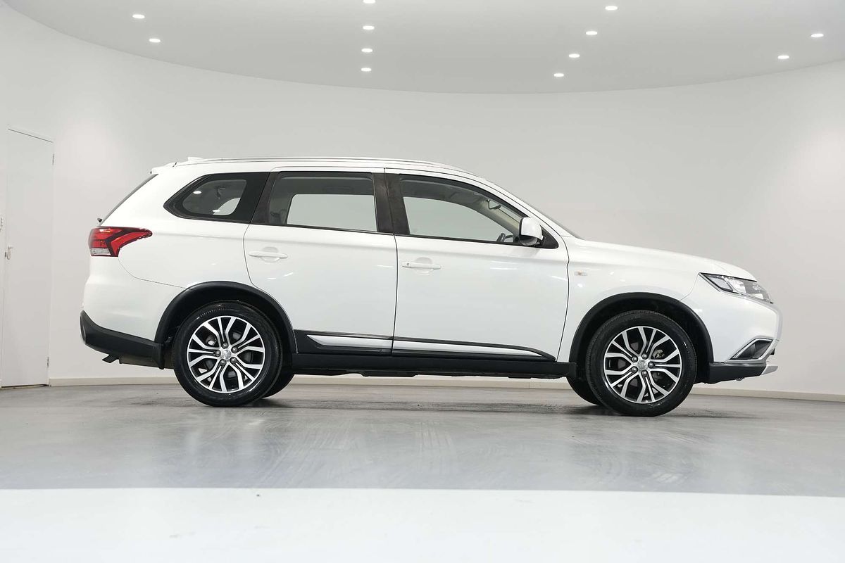 2018 Mitsubishi Outlander ES ADAS ZL