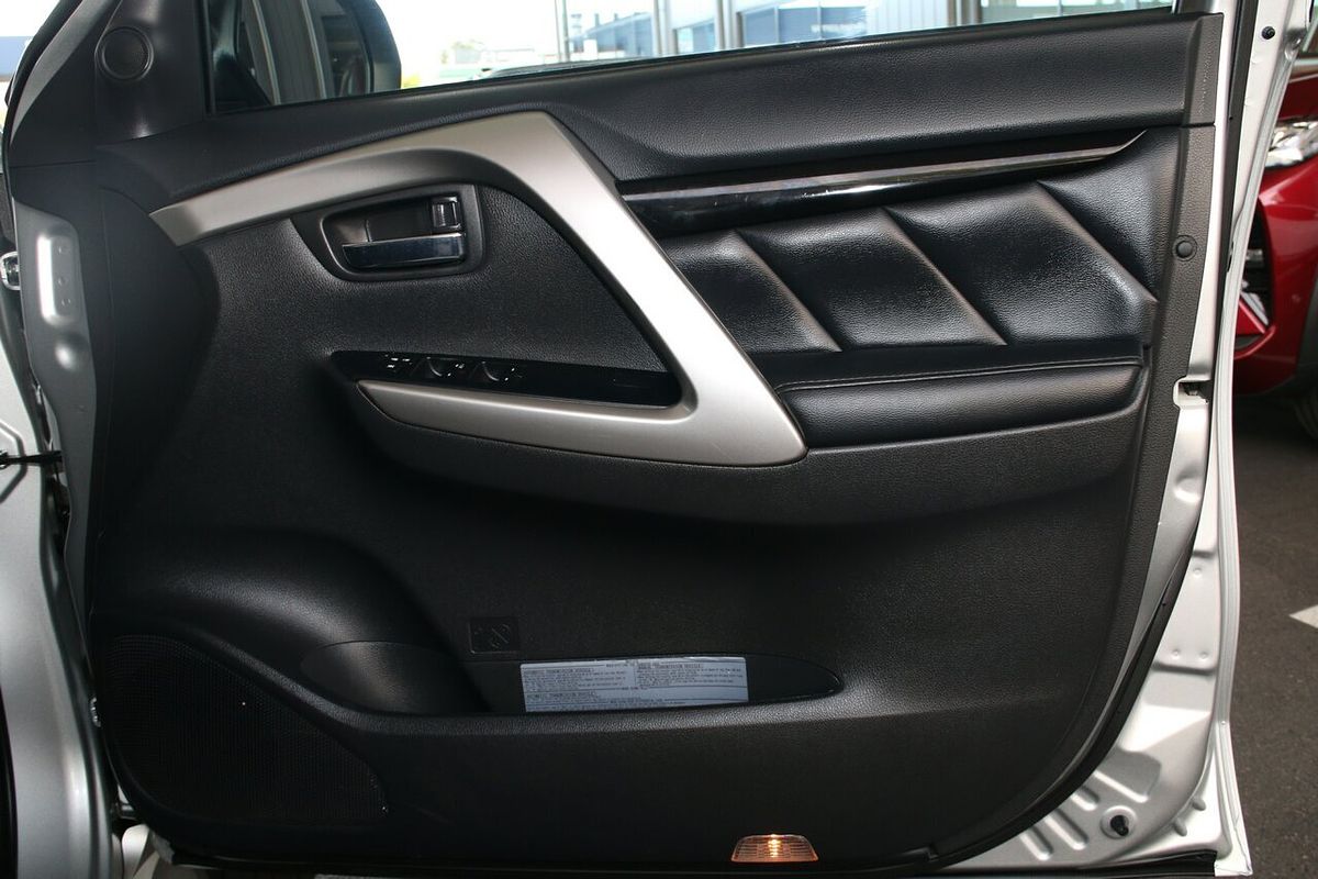 2019 Mitsubishi Pajero Sport GLS QE