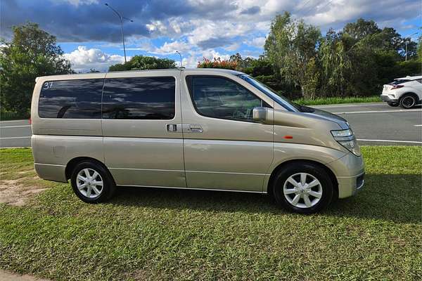 2003 Nissan ELGRAND E51