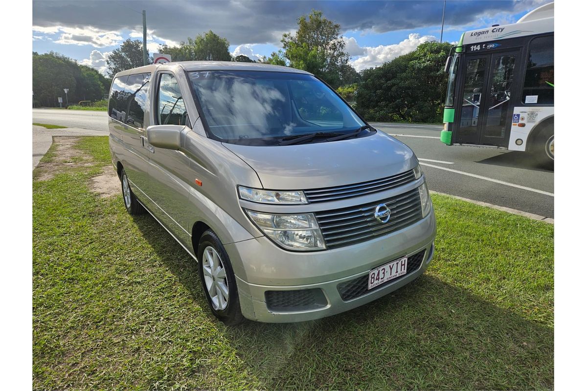 2003 Nissan ELGRAND E51