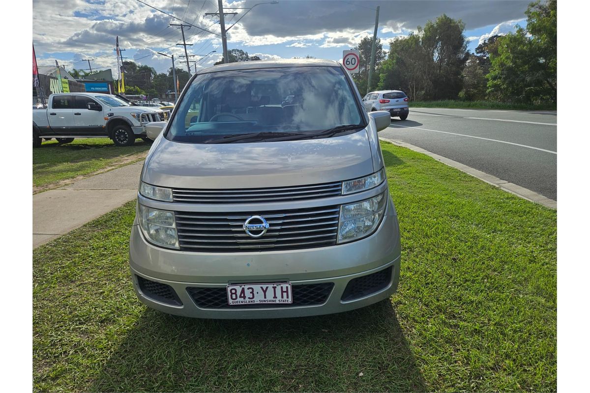 2003 Nissan ELGRAND E51