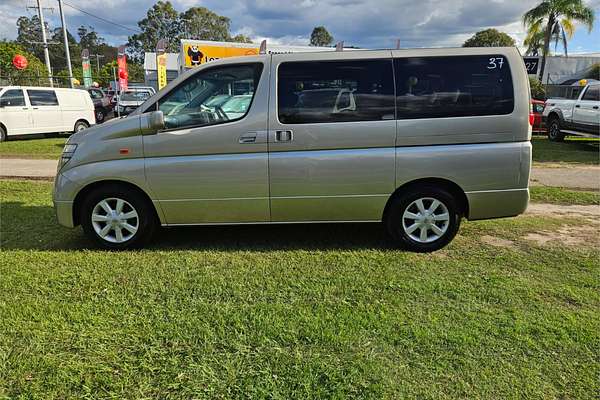 2003 Nissan ELGRAND E51