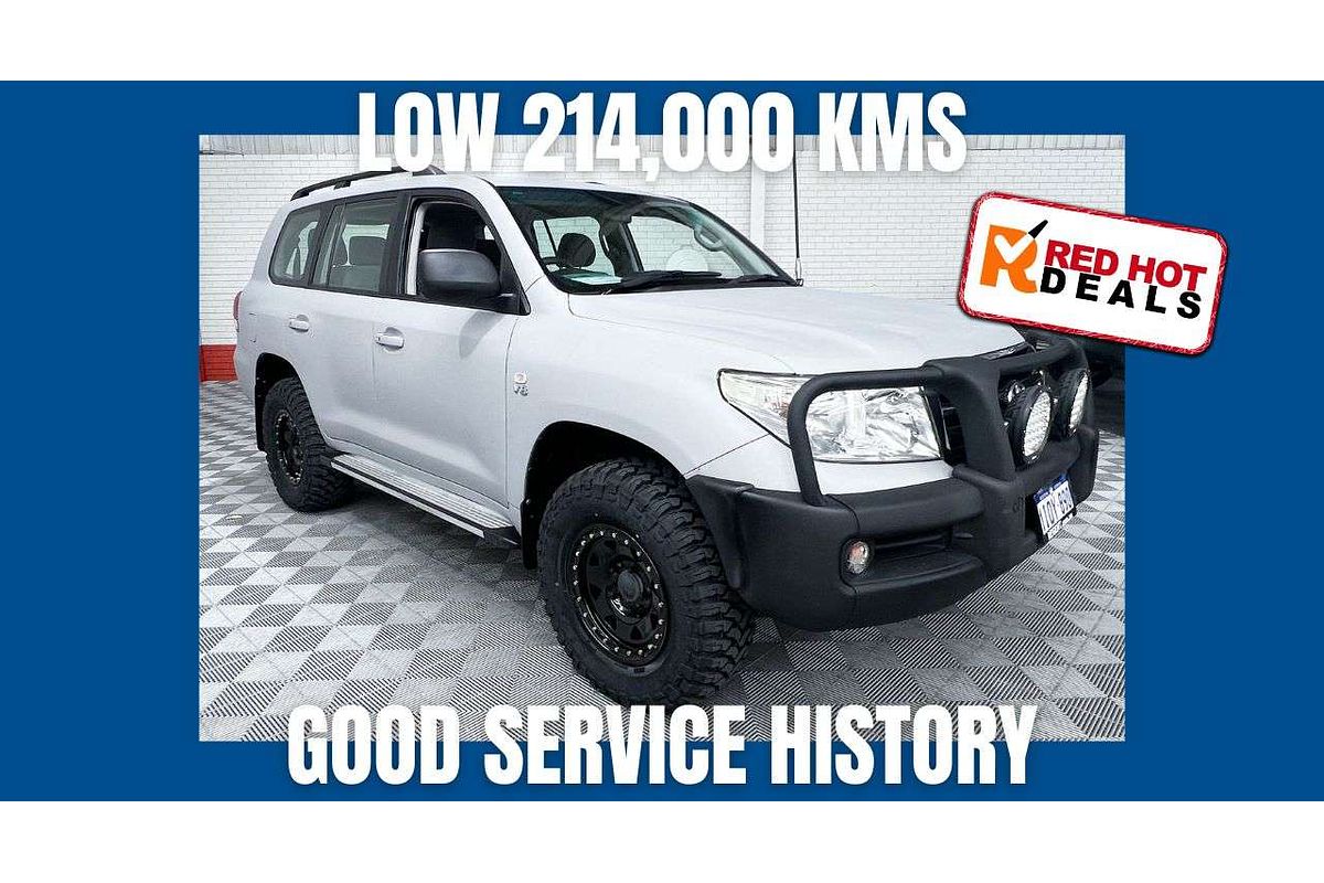 2011 Toyota Landcruiser GXL UZJ200R