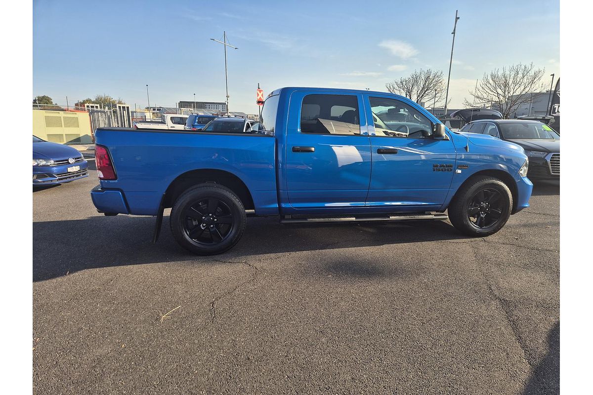 2022 RAM 1500 Express DS 4X4 SWB