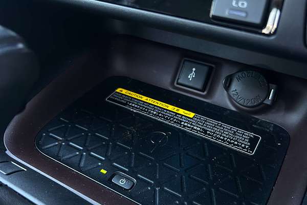 2020 Toyota RAV4 Cruiser AXAH52R