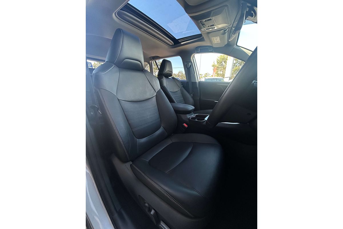 2020 Toyota RAV4 Cruiser AXAH52R