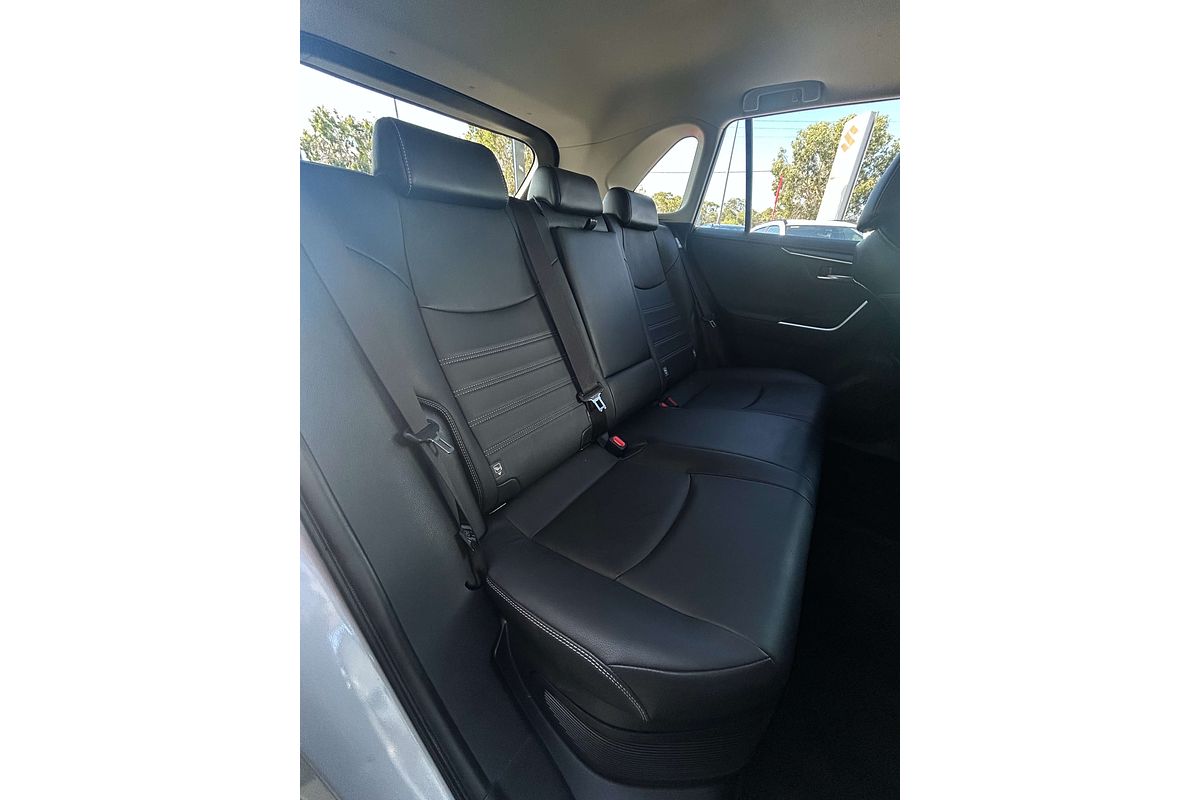 2020 Toyota RAV4 Cruiser AXAH52R