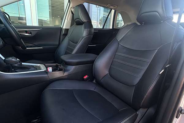 2020 Toyota RAV4 Cruiser AXAH52R