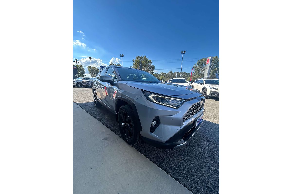 2020 Toyota RAV4 Cruiser AXAH52R