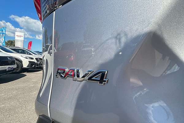 2020 Toyota RAV4 Cruiser AXAH52R