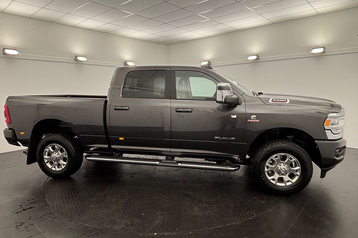 2024 RAM 2500 Laramie DJ 4X4