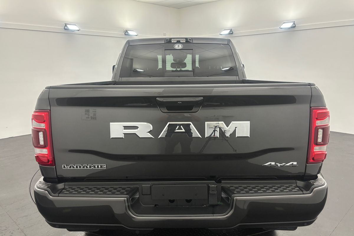 2024 RAM 2500 Laramie DJ 4X4