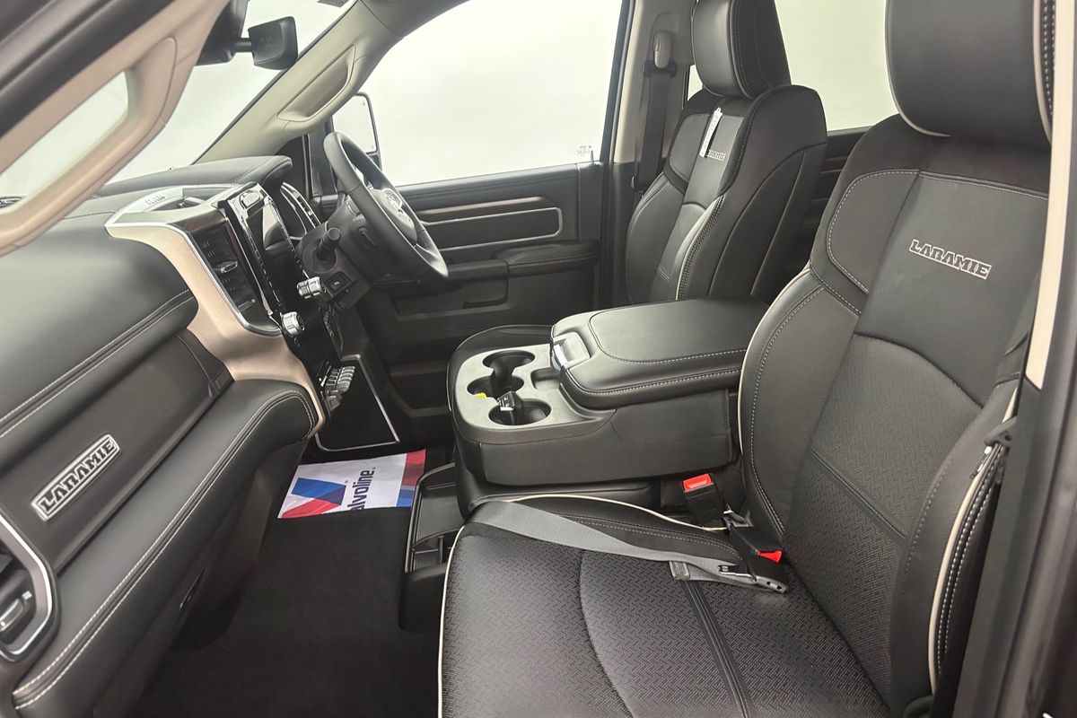 2024 RAM 2500 Laramie DJ 4X4
