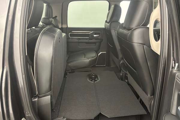 2024 RAM 2500 Laramie DJ 4X4