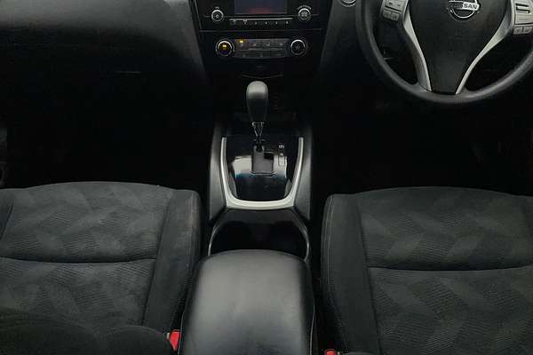 2016 Nissan X-TRAIL ST T32