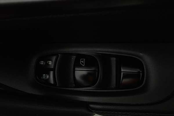 2016 Nissan X-TRAIL ST T32