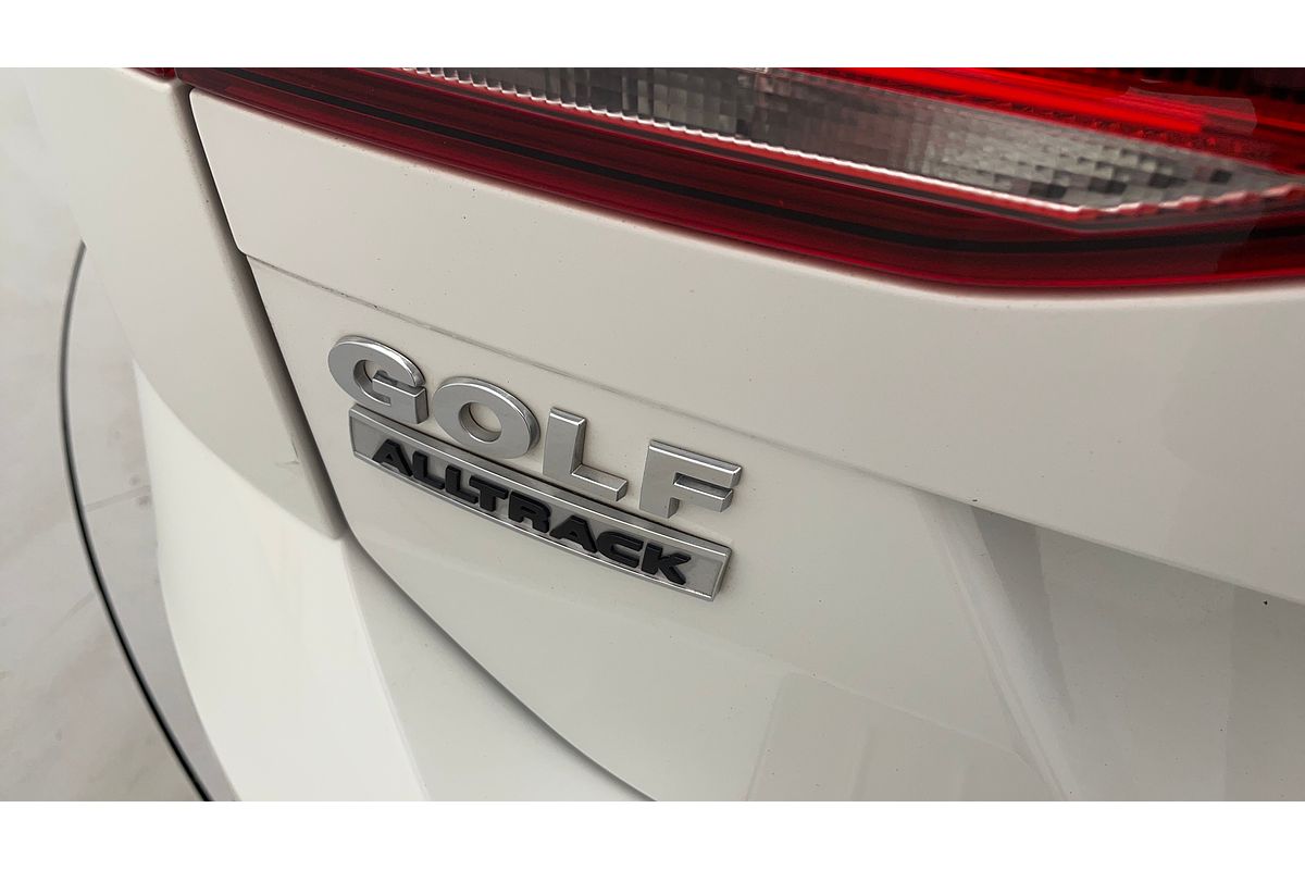 2016 Volkswagen Golf Alltrack 132TSI 7