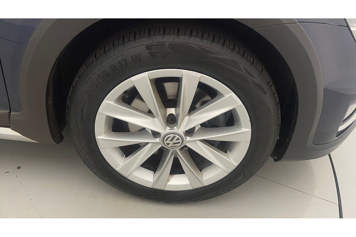 2015 Volkswagen Golf Alltrack 132TSI 7