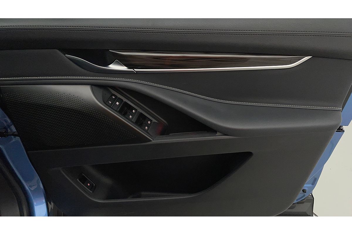 2021 LDV D90 Executive SV9A