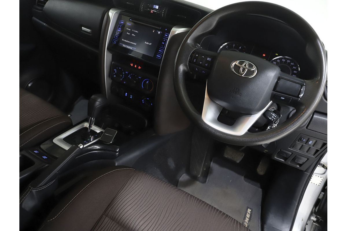 2015 Toyota Fortuner GX GUN156R