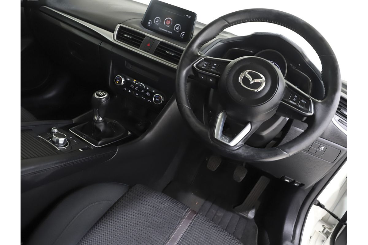 MAZDA3 M 6MAN SEDAN SP25