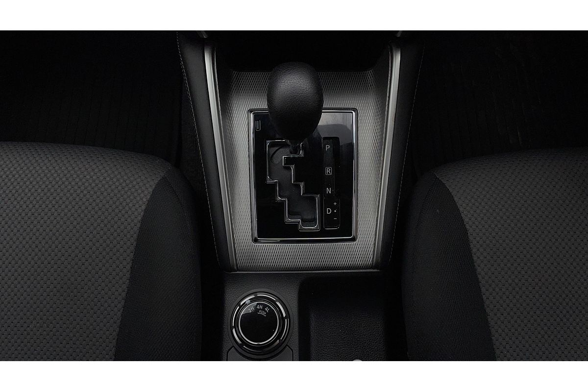 2023 Mitsubishi Triton GLX-R MR 4X4