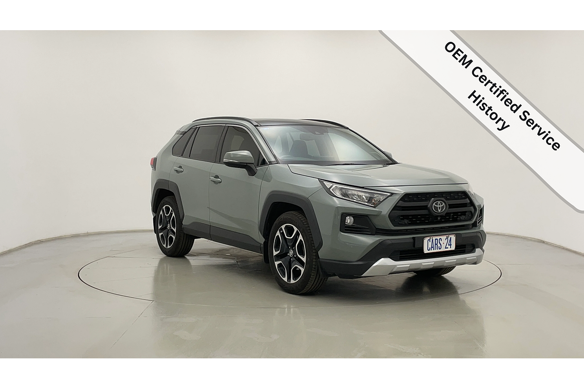 2020 Toyota RAV4 Edge AXAA54R