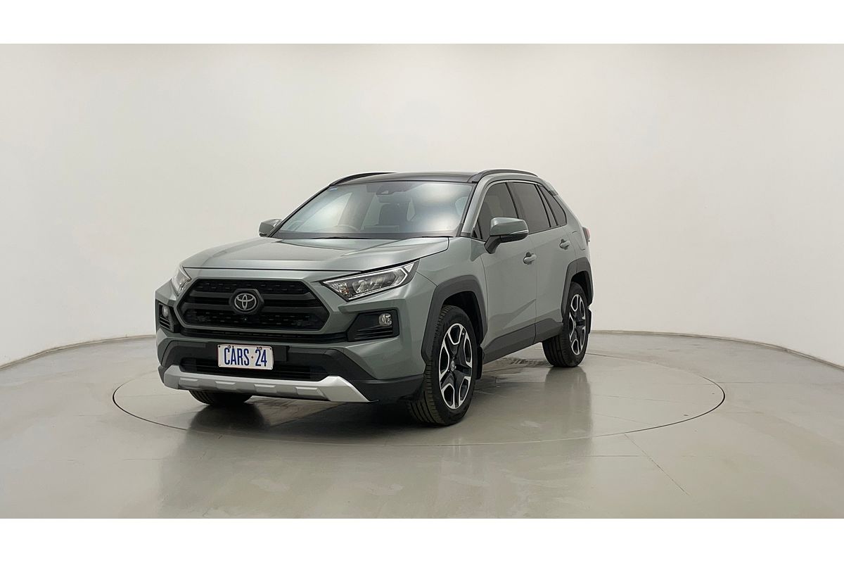 2020 Toyota RAV4 Edge AXAA54R