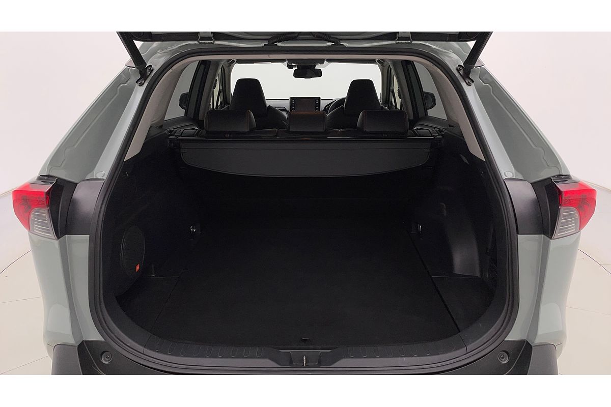 2020 Toyota RAV4 Edge AXAA54R