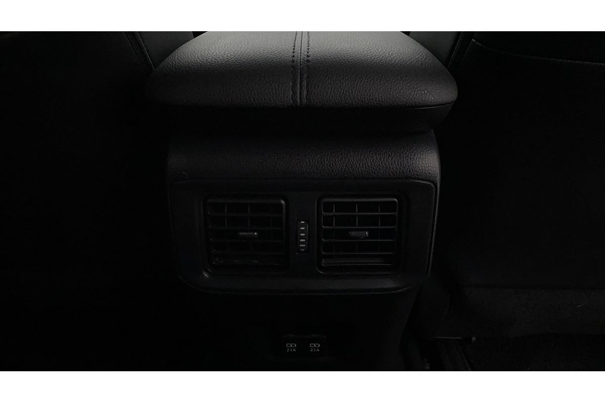 2020 Toyota RAV4 Edge AXAA54R