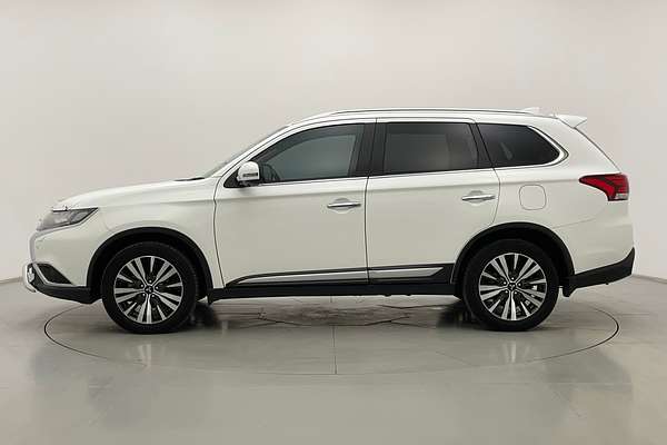 2020 Mitsubishi Outlander Exceed ZL
