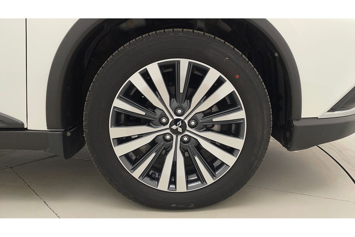 2020 Mitsubishi Outlander Exceed ZL