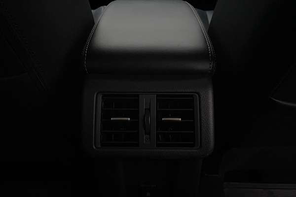 2020 Mitsubishi Outlander Exceed ZL