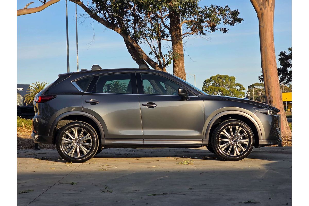 2024 Mazda CX-5 G25 Akera KF Series