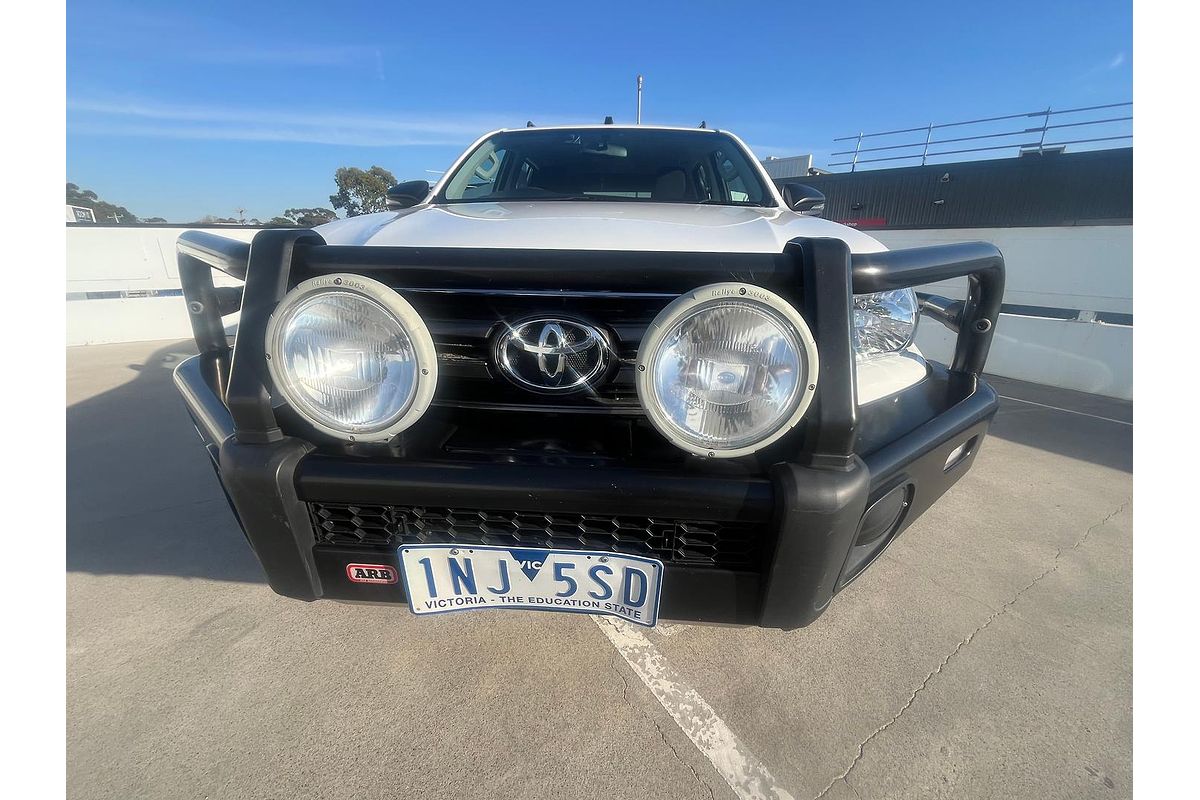 2018 Toyota Hilux SR GUN126R 4X4