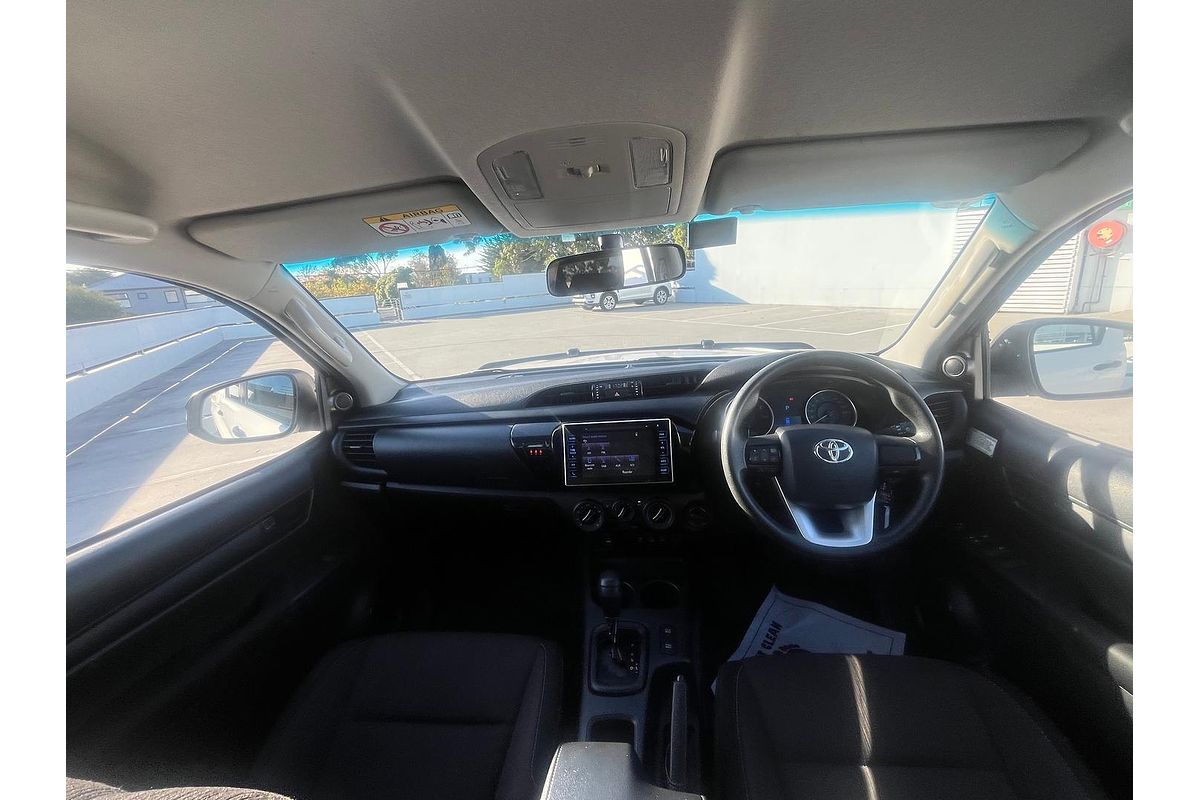 2018 Toyota Hilux SR GUN126R 4X4
