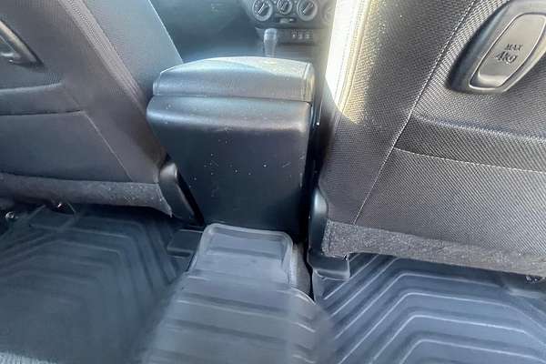 2018 Toyota Hilux SR GUN126R 4X4