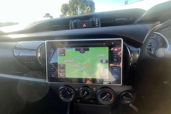 2018 Toyota Hilux SR GUN126R 4X4